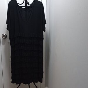 Colleen Lopez Classic Black V-Neck Ruffle Dress Size 3x, New.
